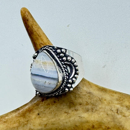 Vintage Blue Lace Agate Crystal Cocktail Ring 925 Sterling Silver, Antique Style Design