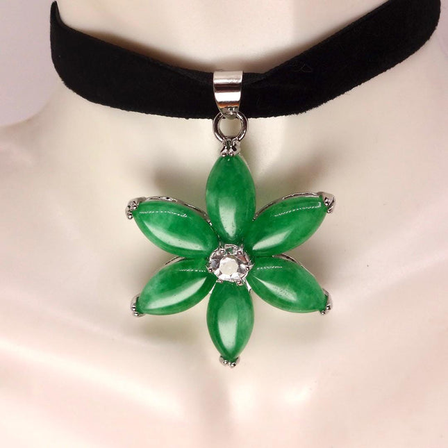 Vintage Green Jade Deco Pendant Choker Necklace - Silver Bronze
