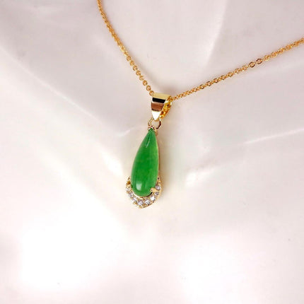 Vintage Jade Gold Filled Necklace - Lucky Every day Green Jade