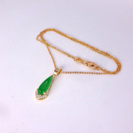 Vintage Jade Gold Filled Necklace - Lucky Every day Green Jade