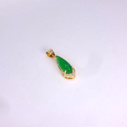 Vintage Jade Gold Filled Necklace - Lucky Every day Green Jade