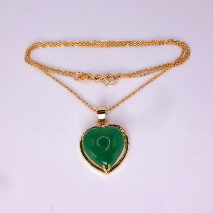 Vintage Green Jade Heart Shaped Pendant Necklace Golden 925 Sterling Silver Chain