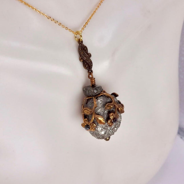 Elegant Vintage Pyrite Crystal Bronze Necklace Gold Pyrite