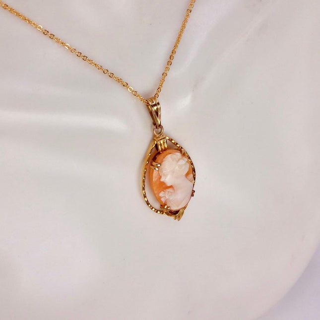 Vintage Cameo Pendant Necklace: Gold Filled Charm with Matching Chain