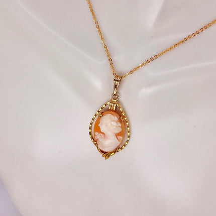 Vintage Cameo Pendant Necklace: Gold Filled Charm with Matching Chain