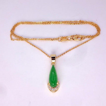 Vintage Jade Gold Filled Necklace - Lucky Every day Green Jade