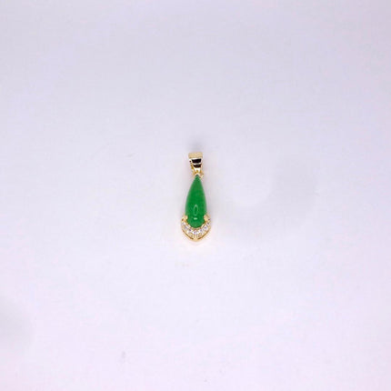 Vintage Jade Gold Filled Necklace - Lucky Every day Green Jade