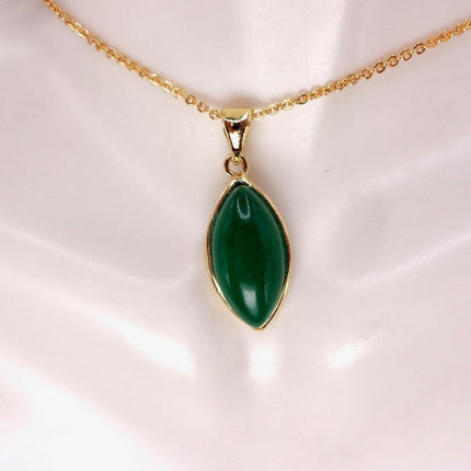Vintage Jade Gold Filled Necklace - Lucky Every day Green Jade