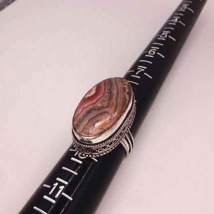 Vintage Agate Boho Statement Ring, Size 9 Silver White Bronze Size 9