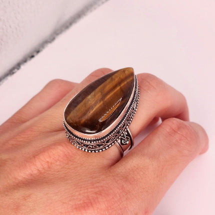 Vintage Chunky Tigers Eye Cocktail Ring - Statement Band