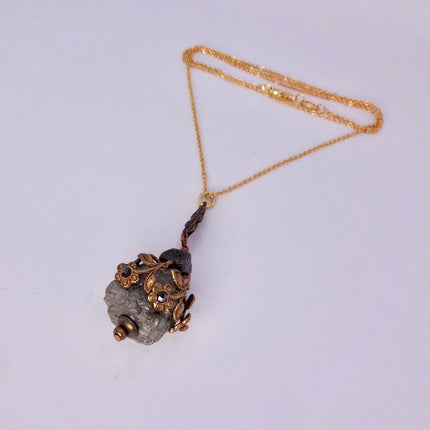 Elegant Vintage Pyrite Crystal Bronze Necklace Gold Pyrite