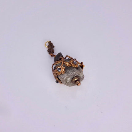 Elegant Vintage Pyrite Crystal Bronze Necklace Gold Pyrite