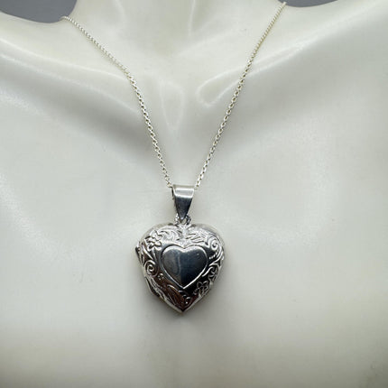 Silver Heart Locket: Vintage Photo Pendant - 925 Sterling Chain