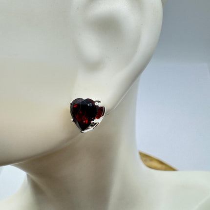 Vintage Red Garnet Heart 925 Sterling Silver Stud Earrings