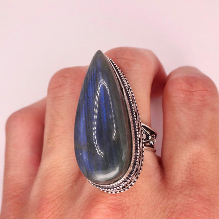 Vintage Chunky Rainbow Labradorite Cocktail Ring - Statement Band