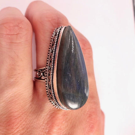 Vintage Chunky Rainbow Labradorite Cocktail Ring - Statement Band