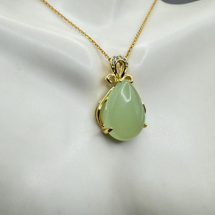 Vintage Green Jade Deco Choker Necklace - Golden Bronze