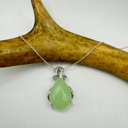 Vintage Green Jade Deco Choker Pendant Necklace - 925 Sterling Silver chain