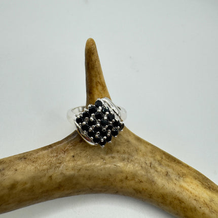 Vintage Blue Sapphire Ring: 925 Sterling Silver