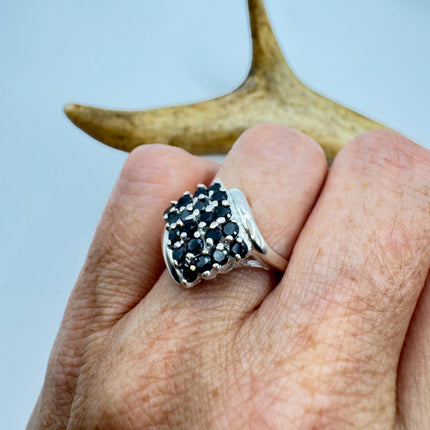 Vintage Blue Sapphire Ring: 925 Sterling Silver