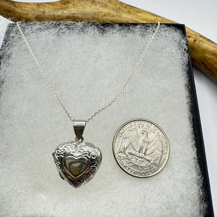 Silver Heart Locket: Vintage Photo Pendant - 925 Sterling Chain