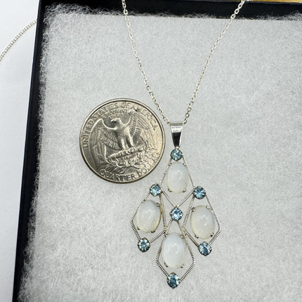 Vintage Sterling Silver White Moonstone Pendant Necklace: Delicate Charm