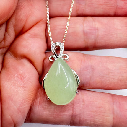 Vintage Green Jade Deco Choker Pendant Necklace - 925 Sterling Silver chain