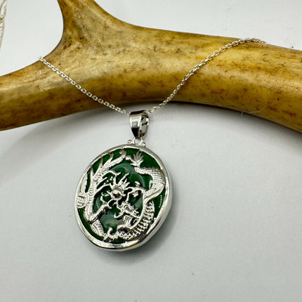 Vintage Green Jade Deco Silver Dragon Pendant Necklace Black Velvet Choker