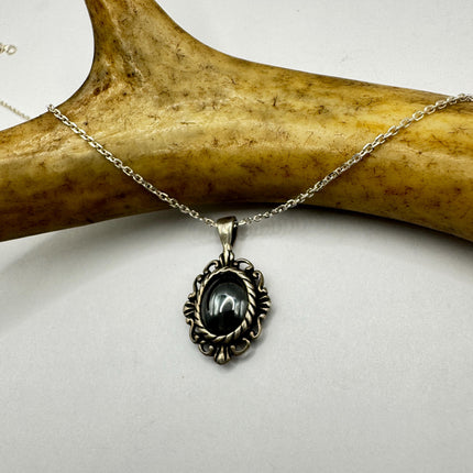 Vintage Filigree Hematite Pendant Necklace | 925 Sterling Silver on a fine chain