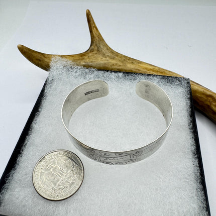 Vintage Silver Cuff Bracelet 925 Sterling Silver Elegant Engraved Edna-Small Wrist