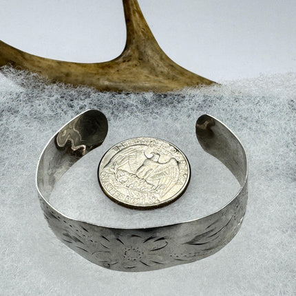 Vintage Silver Cuff Bracelet 925 Sterling Silver Elegant Engraved CHILDS Small Wrist