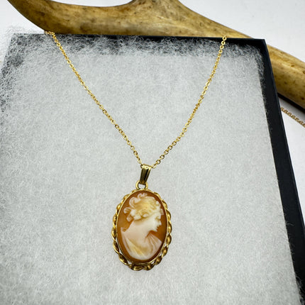 Vintage Cameo Pendant Necklace: Gold Filled Charm with Matching Chain