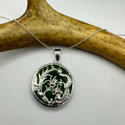 Vintage Green Jade Deco Silver Dragon Pendant Necklace Black Velvet Choker