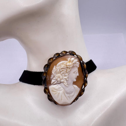 Vintage Carved Shell Cameo Brooch Pin: Gold Bronze Black Velvet Choker