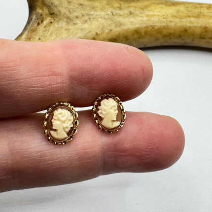 Vintage Cameo Earrings Simple Minimal Everyday Jewelry Gold Filled