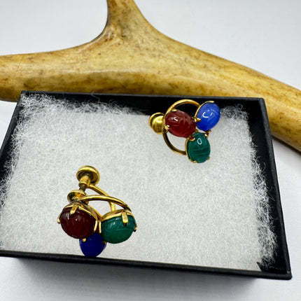 Vintage Green Nephrite Jade Carnelian Scarabs Screw Clip-On Earrings