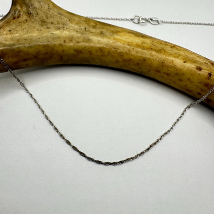 Vintage Rope Link Chain Necklace - Vintage 925 Sterling Silver Delicate Design 18 Inches