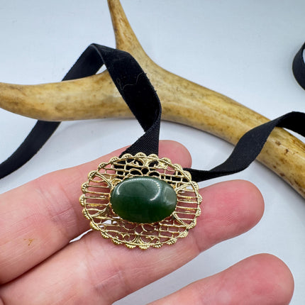 Vintage Green Jade Brooch Pin: Gold Filled Velvet Choker
