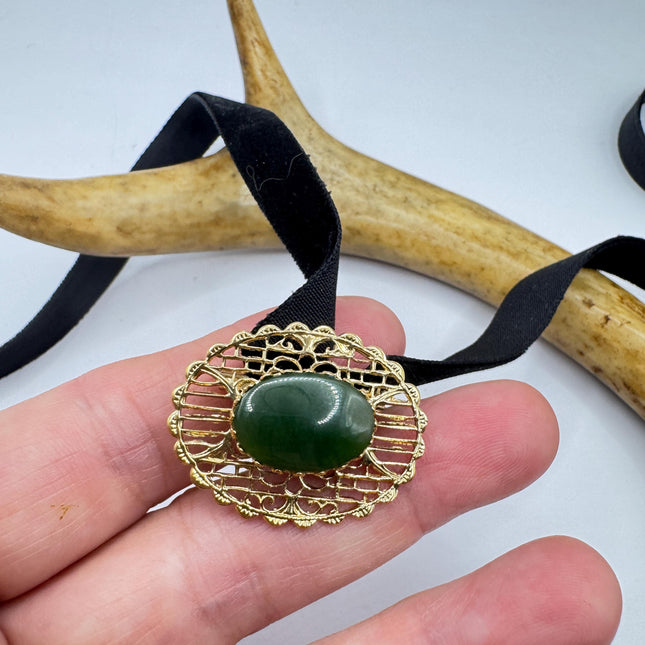 Vintage Green Jade Brooch Pin: Gold Filled Velvet Choker