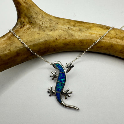 Lizard Pendant Necklace: Vintage Sterling Silver - Fire Opal