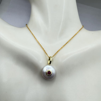 Vintage TINY Gold Pearl Necklace - Minimal Chain