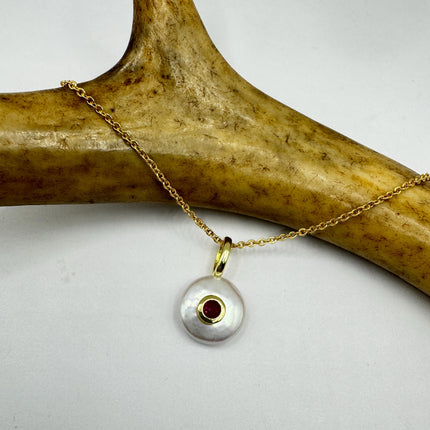 Vintage TINY Gold Pearl Necklace - Minimal Chain