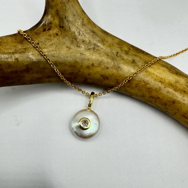 Vintage TINY Gold Pearl Necklace - Minimal Chain