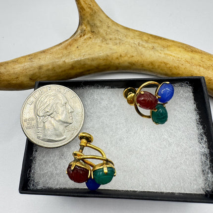 Vintage Green Nephrite Jade Carnelian Scarabs Screw Clip-On Earrings