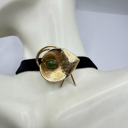 Vintage Green Jade Brooch Pin: Gold Filled Velvet Choker