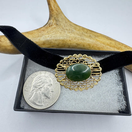 Vintage Green Jade Brooch Pin: Gold Filled Velvet Choker