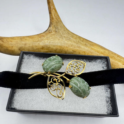 Vintage Green Jade Brooch Pin: Gold Filled Velvet Choker