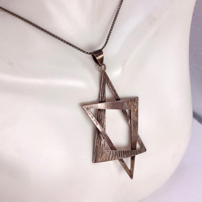 Vintage Sterling Silver Star of David Pendant Necklace: Etched Jewish Star