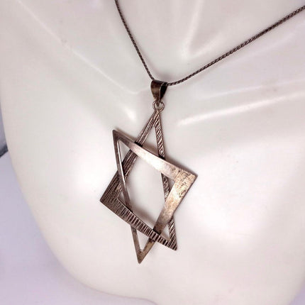 Vintage Sterling Silver Star of David Pendant Necklace: Etched Jewish Star