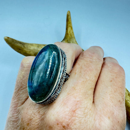 Vintage Chunky Rainbow Labradorite Cocktail Ring - Statement Band
